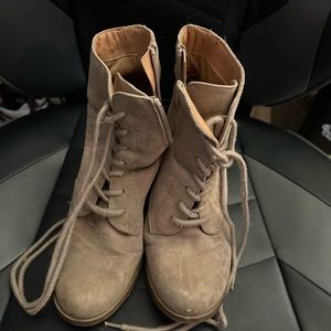 Heeled Booties Size 8.5